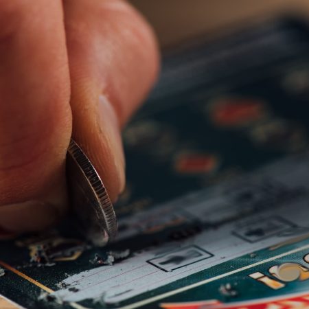 Ob kateri uri so EuroJackpot rezultati?